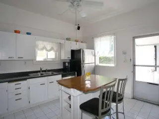 2914 N Whipple St  Ready For Move In
