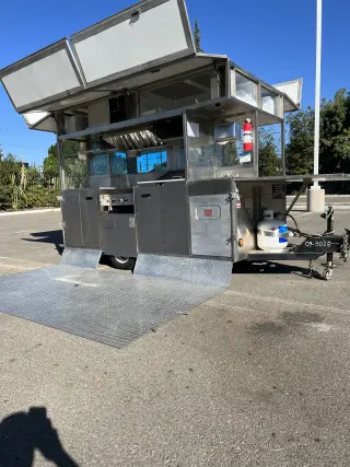 SE VENDE NEGOCIO DE FOOD TRUCK – YA GENERA BUENOS INGRESOS 💰