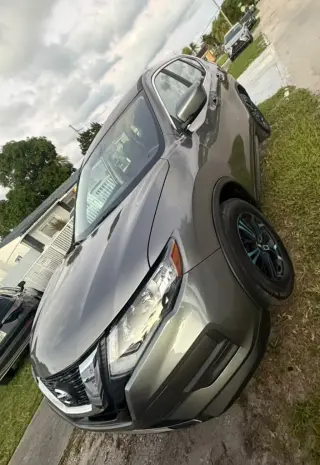 🚘 2017 Nissan Rogue / 85k Millas 🛣️