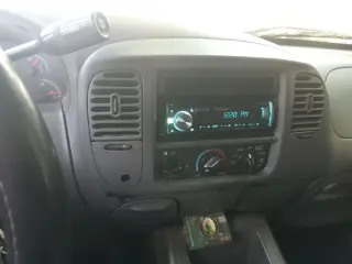 Ford expedition $1,200