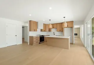 Flooring & Carpet