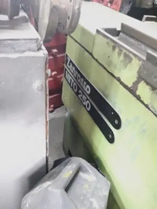 Cigueñalera Italiana de dos mts. Buena