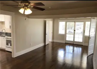 3 habitaciones y 1 baño en la calle N Glassell,