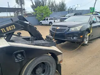 COMPRO JUNK CARS HIALEAH