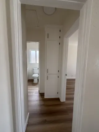 Apartamento de 1 recámara y 1 baño, recién renovado, en Bell, CA