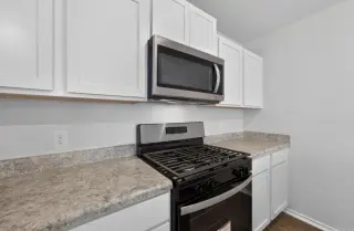 4 Beds  2.5 Baths  2,598 sqft 13423 Quasimodo Heights