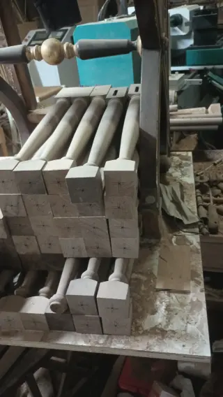 Torno y talla de madera
