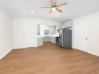 LAWNDALE, CA Apartamento bellamente remodelado de 1 dormitorio y 1 baño