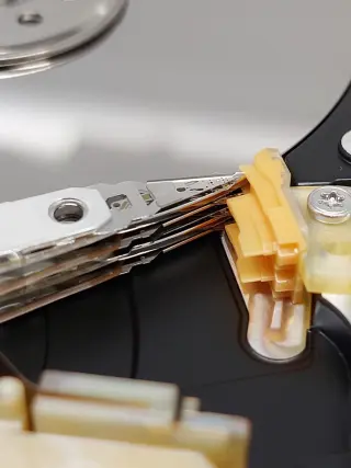 Restauración de HDD y SSD