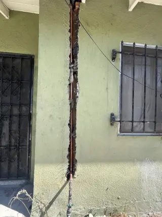 Santos Handyman