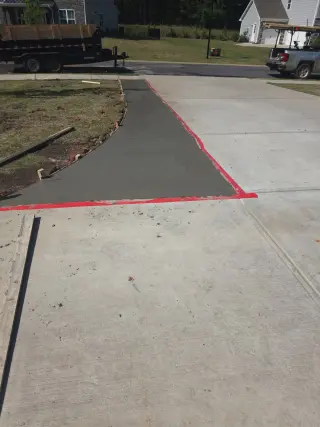 LT Concrete LLC