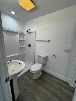 Moderno Estudio en Renta EN SANTA ANA CA