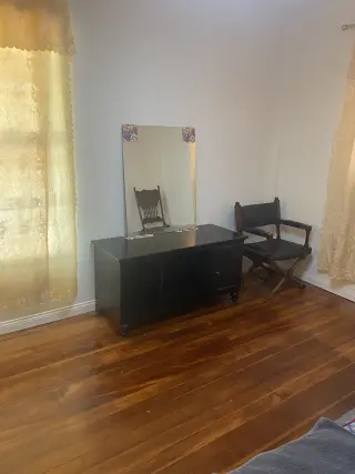 Rento recámara a $900.00