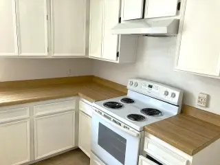 this comfortable 3-bedroom, 2-bathroom single-family home