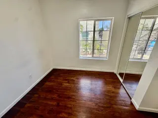 Casa De Renta 2 cuartos 1 baño $2350