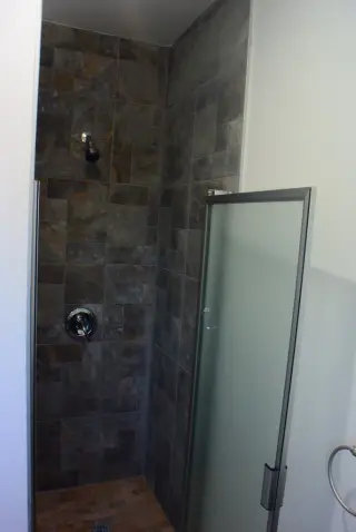 Apt in South Gate