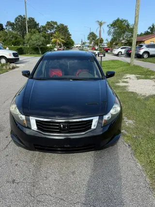 🚘 2009 Honda Accord – $2,400 CASH ¡Título Limpio! 🔧