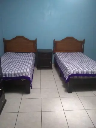 De renta habitación amueblada para profesionistas