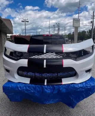 2019 Dodge charger Hellcat frontbumper