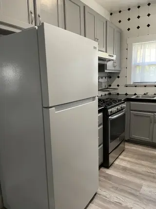 USC area.  Apartamento amplio, bonito y cómodo.