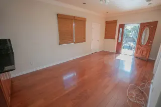 Home...Los Angeles, CA