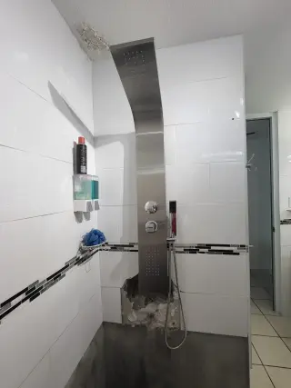 Servicios de Plomería 24/7 - Rápido y Confiable