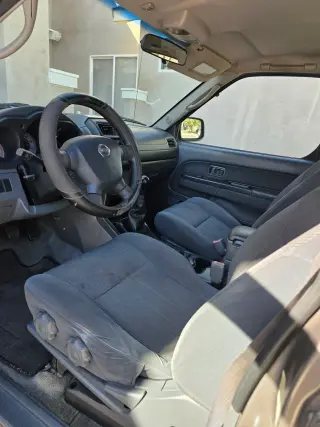Nissan frontier 2004