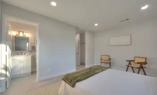 Move-in ready single-family house for rent