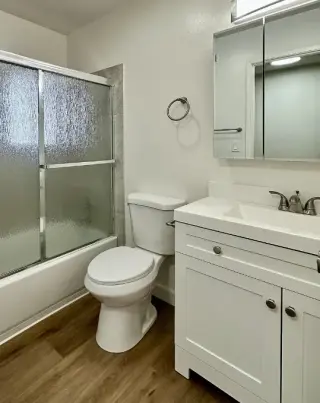 Spacious Apartment for Rent with Modern Flooring