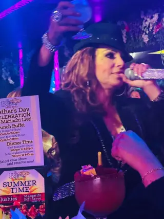 Imitadora de Jenni Rivera