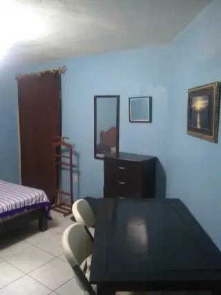 De renta habitación amueblada para profesionistas