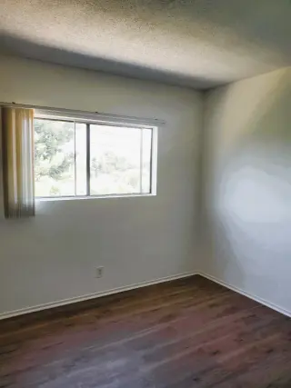 Hermoso apartamento de 2 dormitorios y 1 bano in Sunland