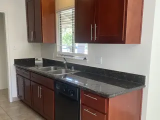 Single Family house looking for immediate move in