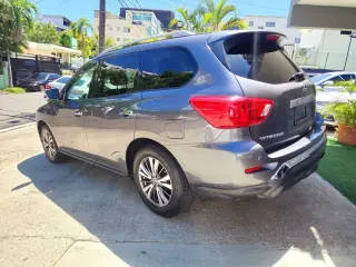 Nissan Pathfinder SV 2019 AWD 3.5L V6 Gris