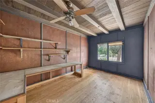 Casa clásica de 3 dormitorios en Highland Park con estilo español