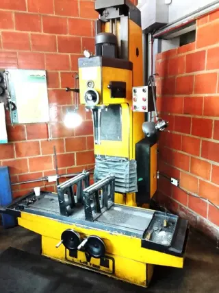 Otro Taller De rectificado  De Motores