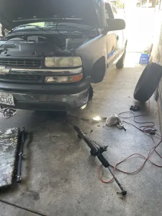 Servicios de Mecánica Automotriz - Frenos y Suspensión