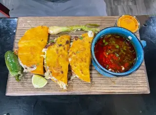 Los Sanchez Mexican Restauran Minneapolis