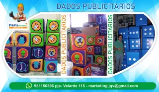 Dados de espuma publicitarios afull color de 50 cm