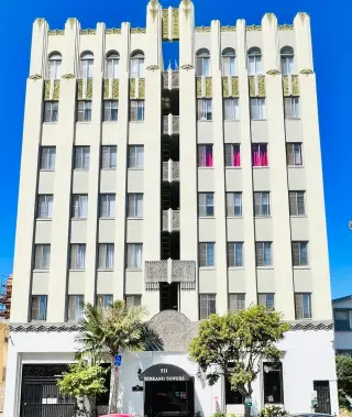 1695/mes Studio Disponible en Koreatown
