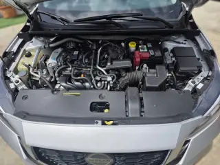Nissan Sentra S 2023 Gris - Santiz Autos