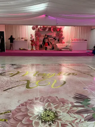 Salon para fiestas / Event Venue