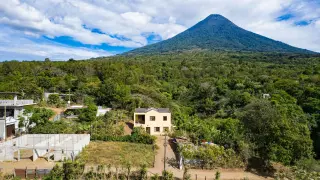 Hermosa Casa en Venta con Vista a los volcanes