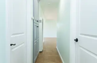 BELL GARDENS Se renta casa duplex muy amplia,de aproximadamente 1150 pies