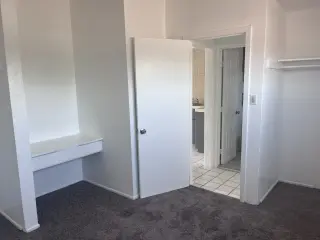 Apartment for rent^^ Lynwood^^^