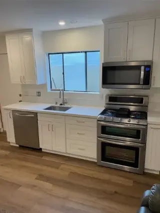 una excelente apartamento de **1 habitación y 1 baño**, ideal para