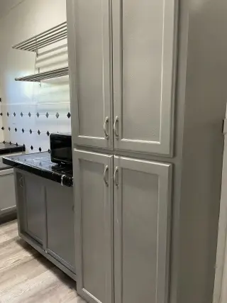 USC area.  Apartamento amplio, bonito y cómodo.