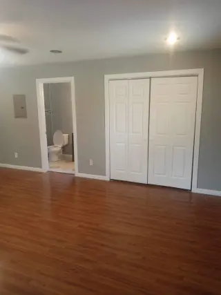 3 bdroom 1 bath house in bakersfield for rent