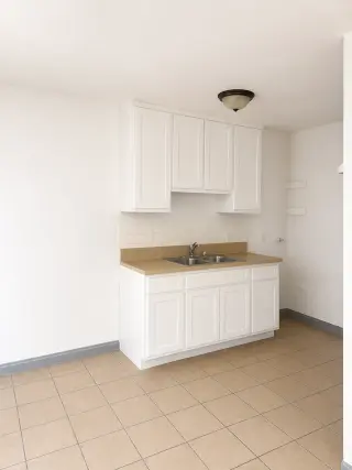 Hawthorne, 1 bedroom, parking