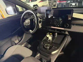 ✨ PARA ESTRENAR 🚘 2026 TOYOTA BZ XLE Blanco Perla